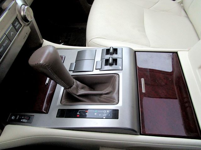 2014 Lexus GX Base photo 26