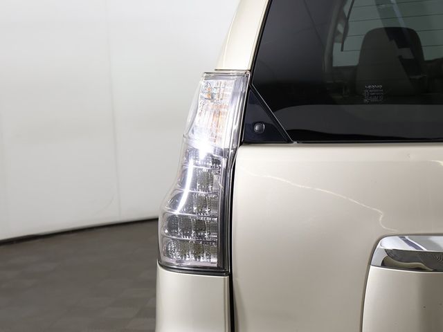 2014 Lexus GX 460 4WD 4dr Luxury - 22941260 - 18