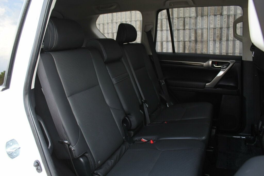 2014 Lexus GX 460 Base photo 10