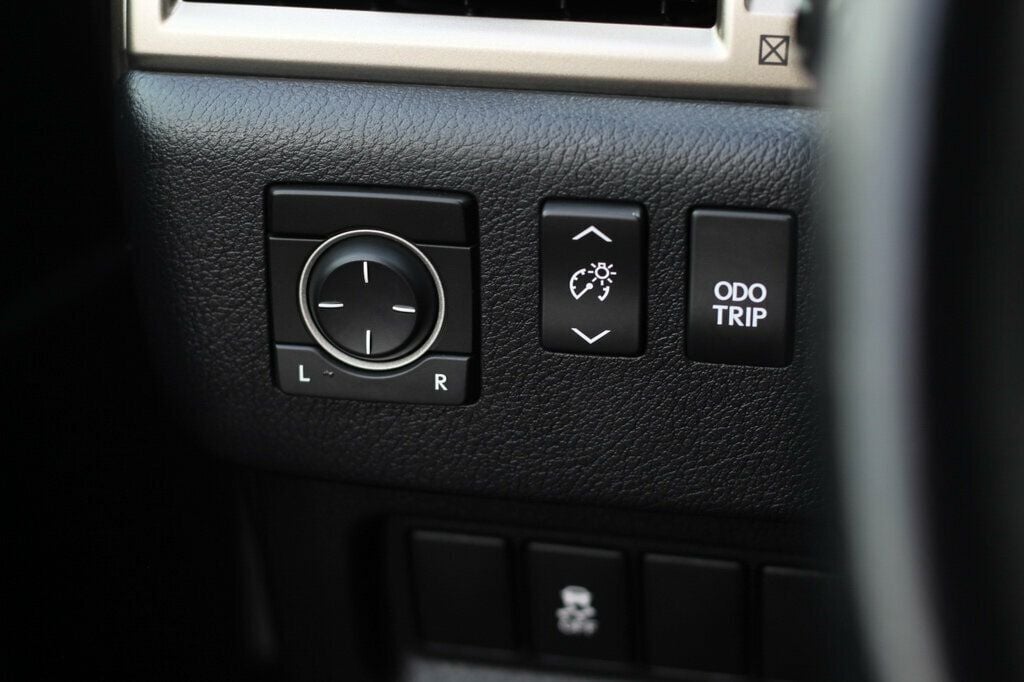 2014 Lexus GX 460 Base photo 21