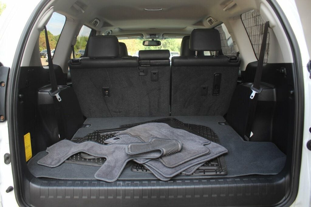2014 Lexus GX 460 Base photo 29