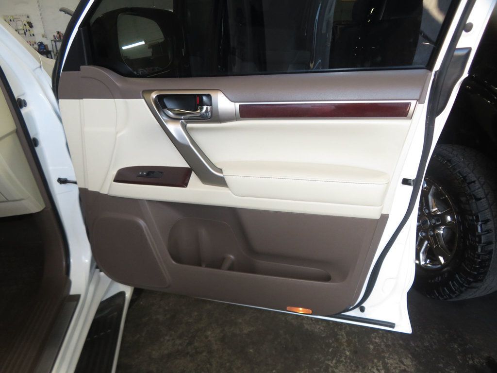 2014 Lexus GX 460 4X4 LUXURY GX 460 THIRD ROW EXTRA CLEAN LOW MILES  - 23019838 - 30