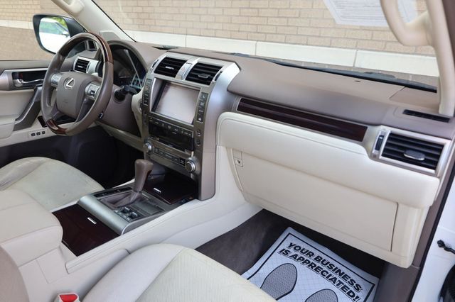 2014 Lexus GX 460 Premium - 23049423 - 32