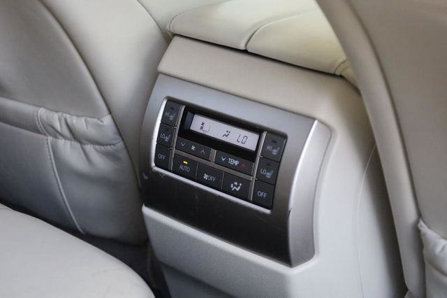 2014 Lexus GX 460 Premium - 23049423 - 40