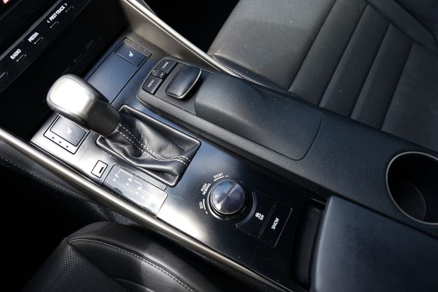 2014 Lexus IS 250 4dr F Sport Sedan Automatic RWD - 23056105 - 33