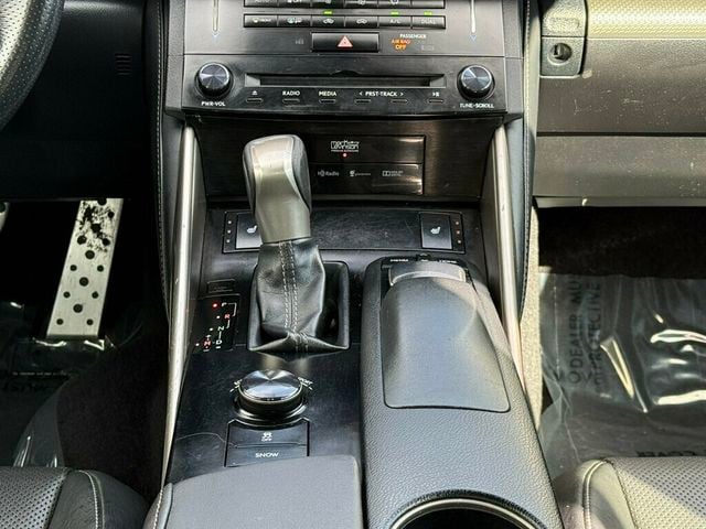 2014 Lexus IS 250 4dr Sport Sedan Automatic AWD - 23037147 - 22