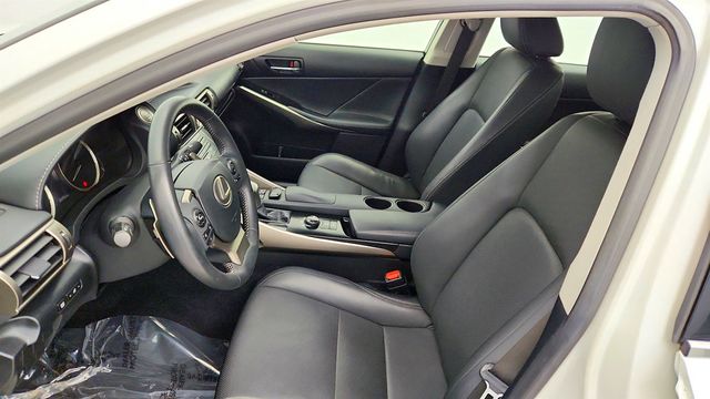 2014 Lexus IS 250 4dr Sport Sedan Automatic AWD with Navigation & Premium Packages - 22961392 - 21