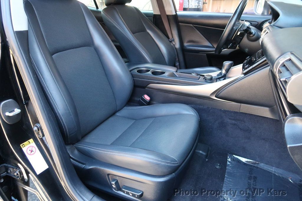 2014 Lexus IS 250 4dr Sport Sedan Automatic RWD - 22422442 - 18