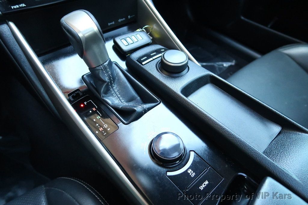 2014 Lexus IS 250 4dr Sport Sedan Automatic RWD - 22422442 - 20