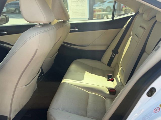 2014 Lexus IS 250 4dr Sport Sedan Automatic RWD - 23027360 - 10