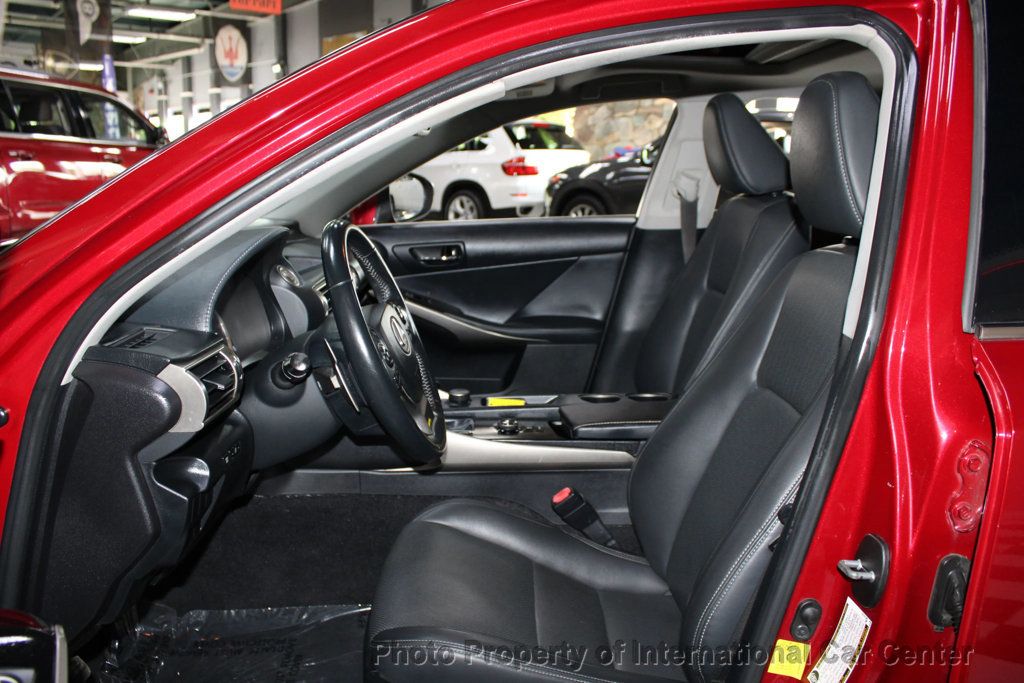 2014 Lexus IS 250 photo 10