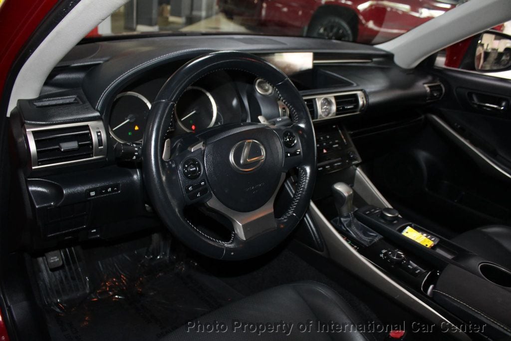 2014 Lexus IS 250 photo 13