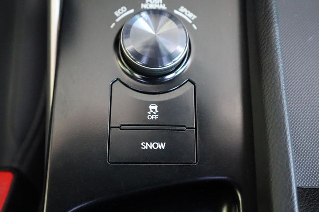 2014 Lexus IS 250 4dr Sport Sedan Automatic RWD - 23029761 - 45