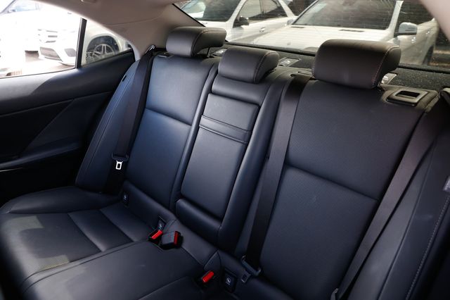 2014 Lexus IS 250 4dr Sport Sedan Automatic RWD - 22973260 - 10