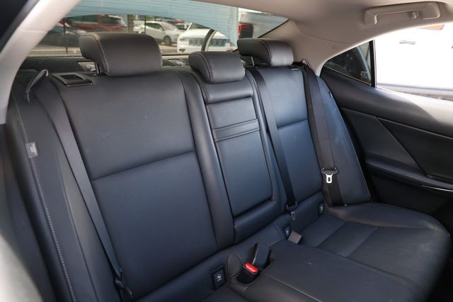 2014 Lexus IS 250 4dr Sport Sedan Automatic RWD - 22973260 - 16