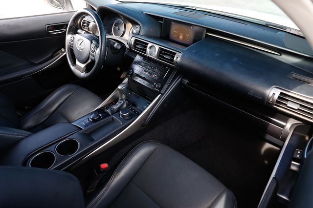 2014 Lexus IS 250 4dr Sport Sedan Automatic RWD - 22973260 - 20