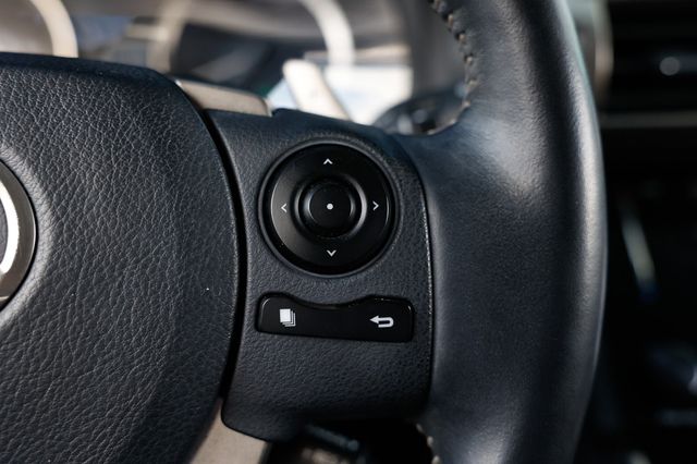 2014 Lexus IS 250 4dr Sport Sedan Automatic RWD - 22973260 - 30