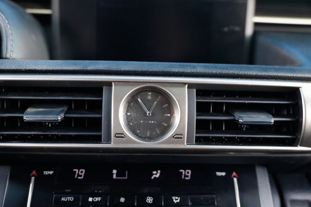 2014 Lexus IS 250 4dr Sport Sedan Automatic RWD - 22973260 - 37