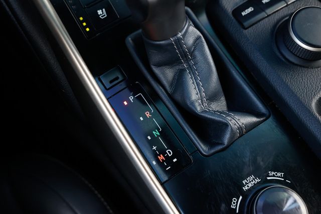 2014 Lexus IS 250 4dr Sport Sedan Automatic RWD - 22973260 - 44