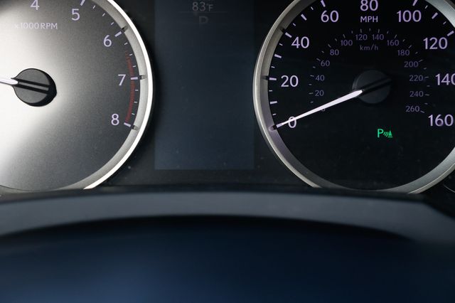 2014 Lexus IS 250 4dr Sport Sedan Automatic RWD - 22973260 - 50