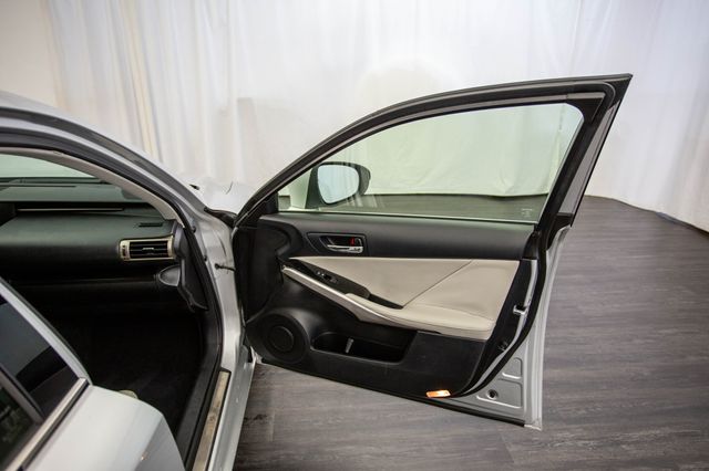 2014 Lexus IS 250 4dr Sport Sedan Automatic RWD - 22884949 - 16