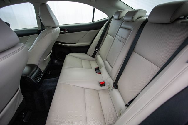 2014 Lexus IS 250 4dr Sport Sedan Automatic RWD - 22884949 - 23