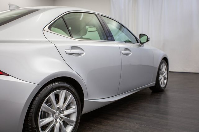 2014 Lexus IS 250 4dr Sport Sedan Automatic RWD - 22884949 - 32