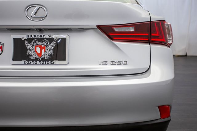 2014 Lexus IS 250 4dr Sport Sedan Automatic RWD - 22884949 - 38