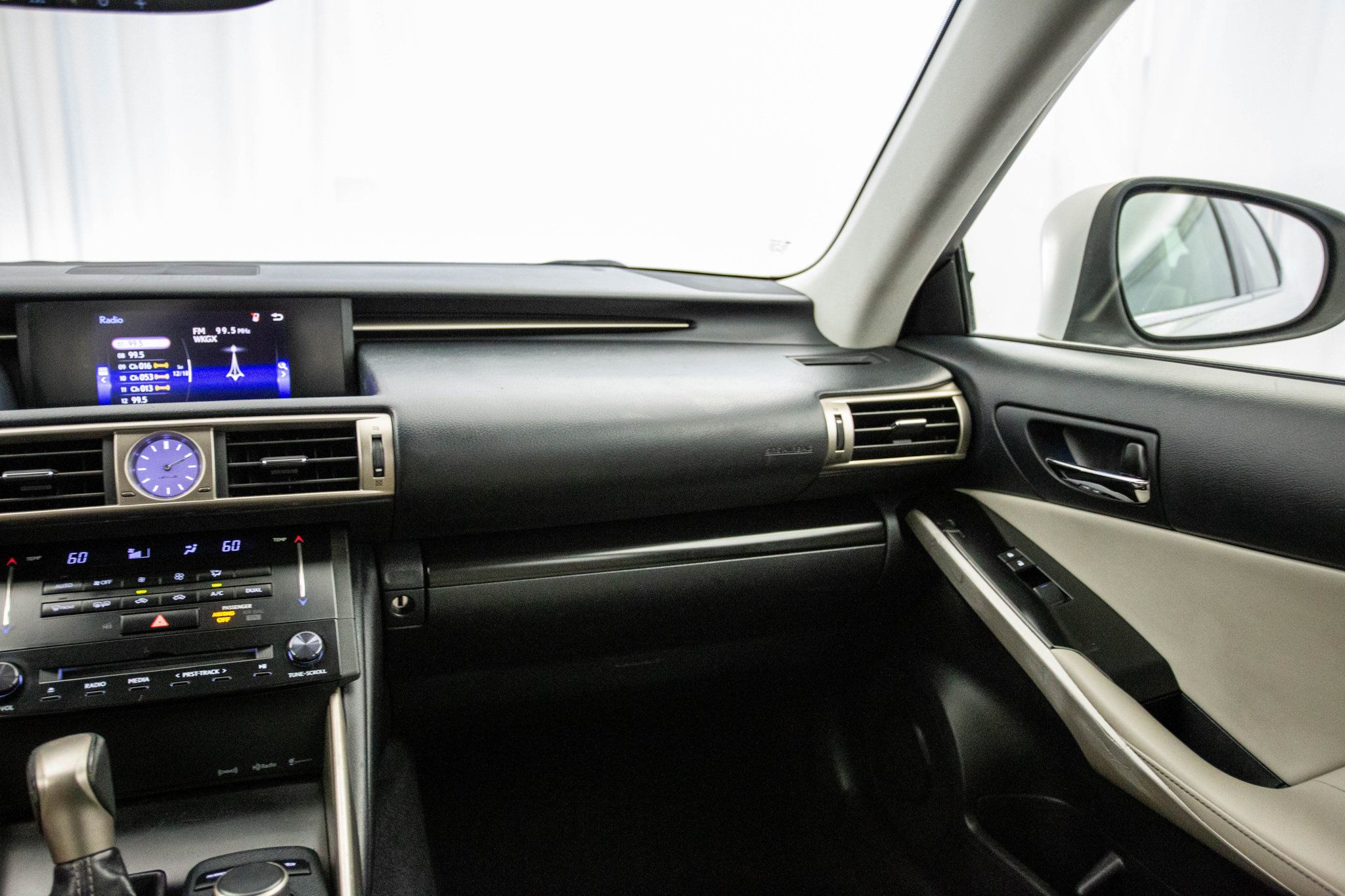 2014 Lexus IS 250 photo 6