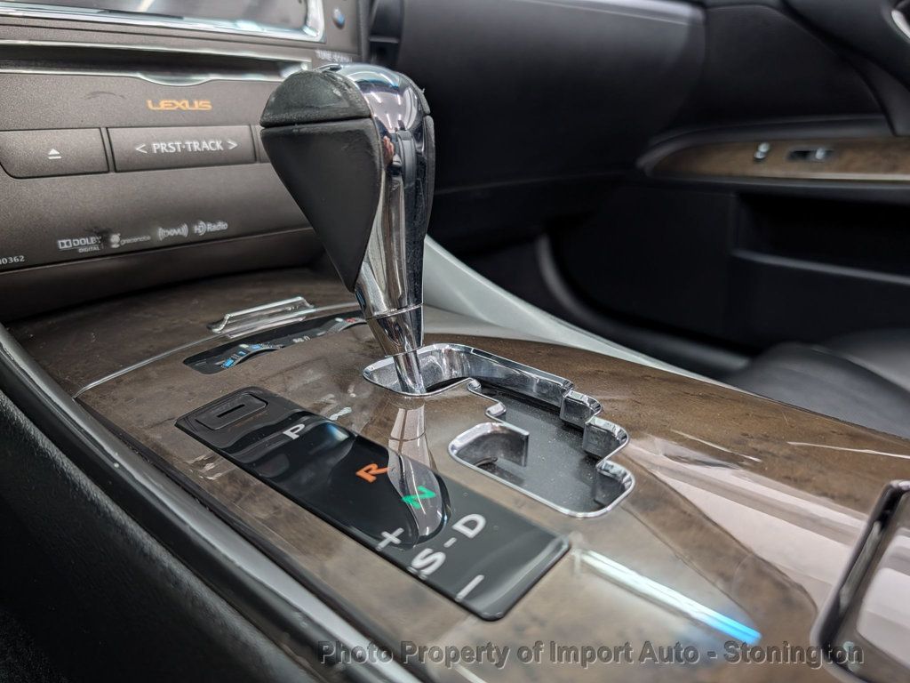 2014 Lexus IS 250C photo 19