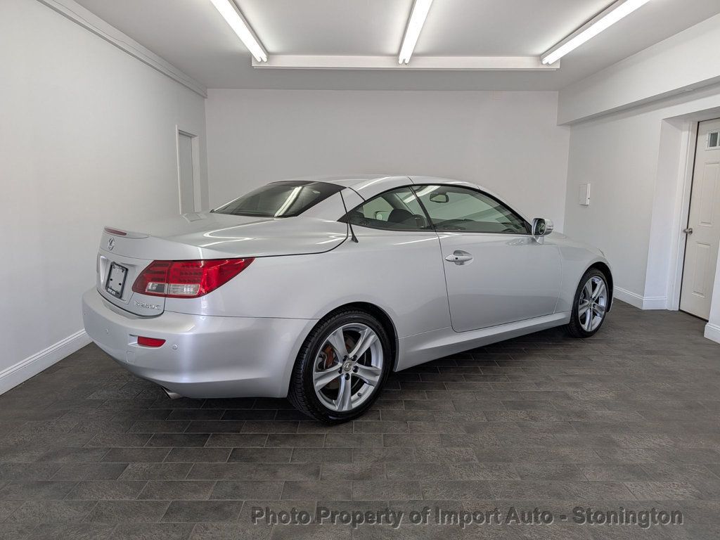 2014 Lexus IS 250C photo 24