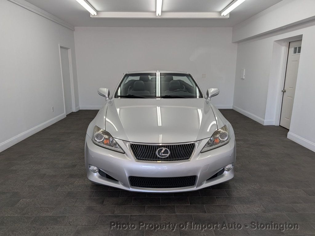 2014 Lexus IS 250C photo 4