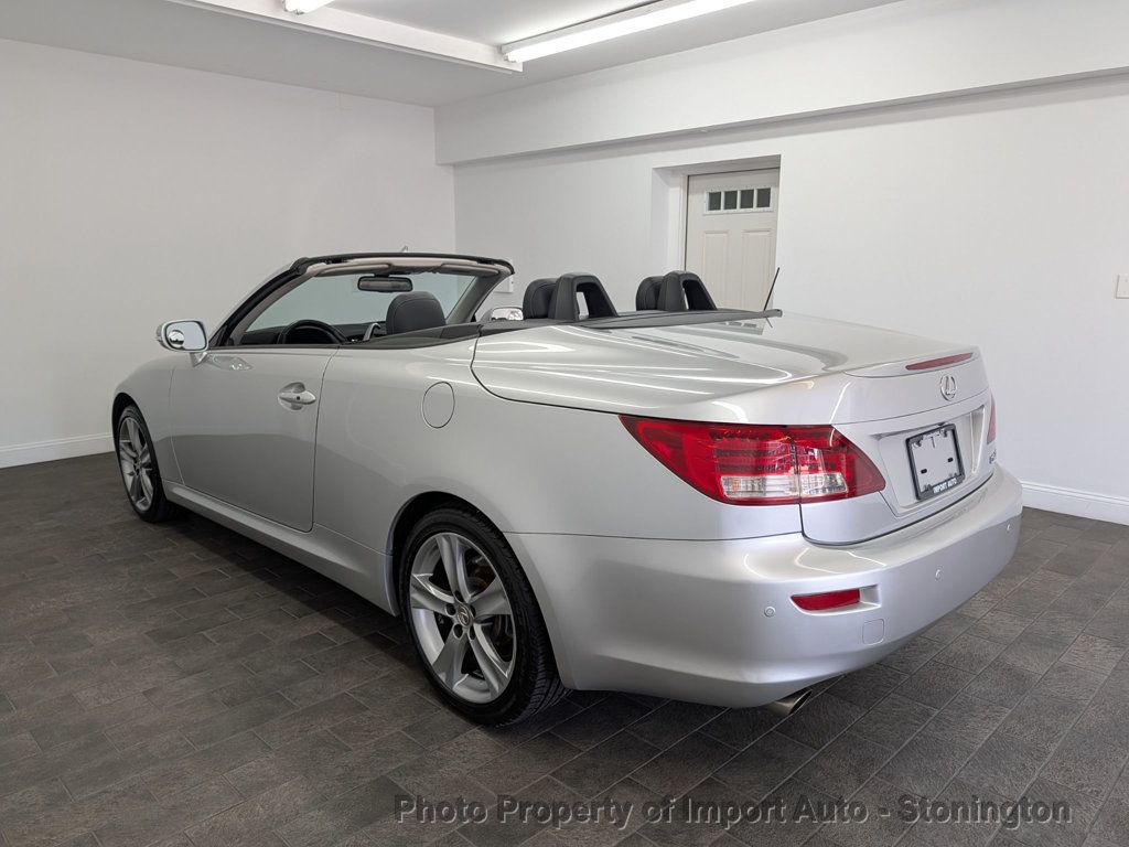 2014 Lexus IS 250C photo 9
