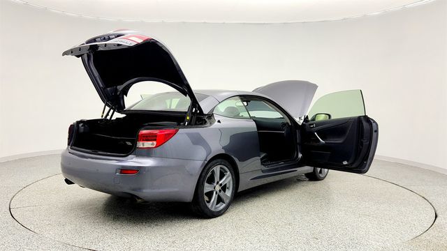 2014 Lexus IS 250C 2dr Convertible w/ Luxury & Navigation System Pkgs + 18'' Wheels - 22969038 - 9