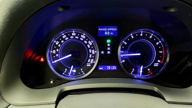 2014 Lexus IS 250C 2dr Convertible w/ Luxury & Navigation System Pkgs + 18'' Wheels - 22969038 - 17