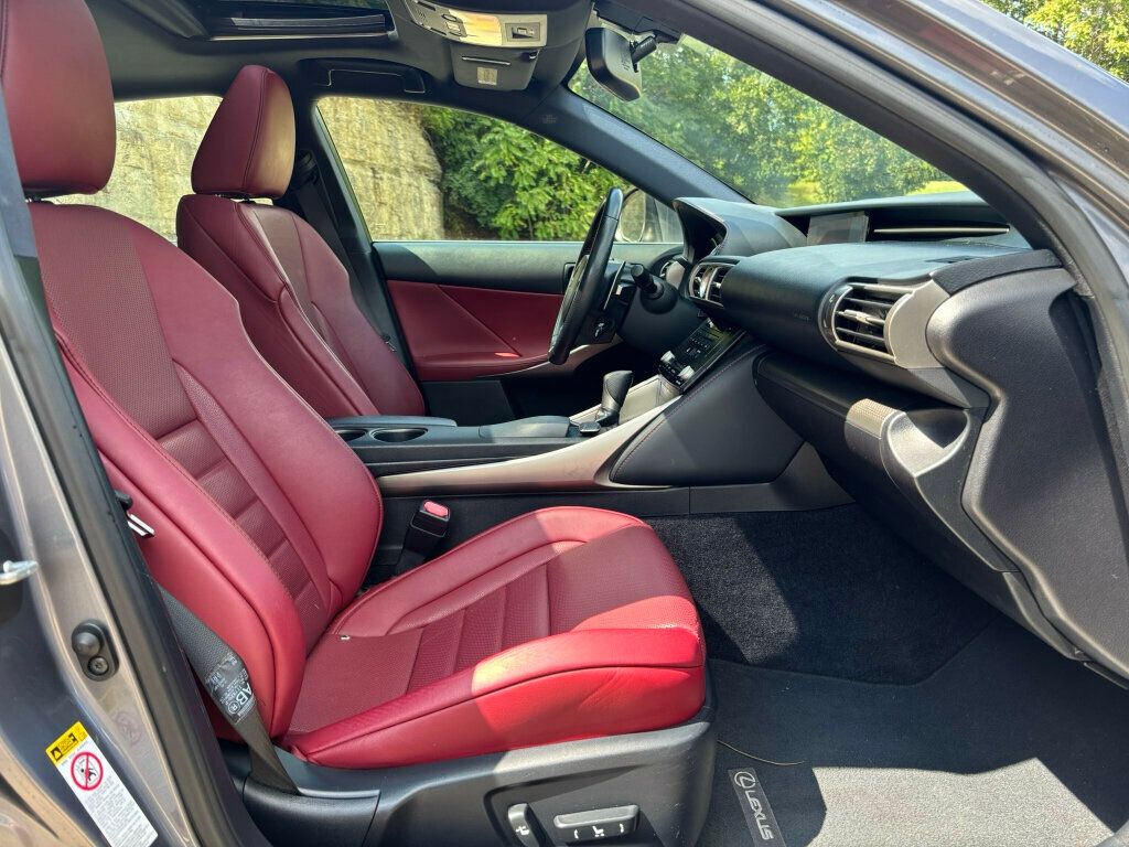 2014 Lexus IS 350 photo 6