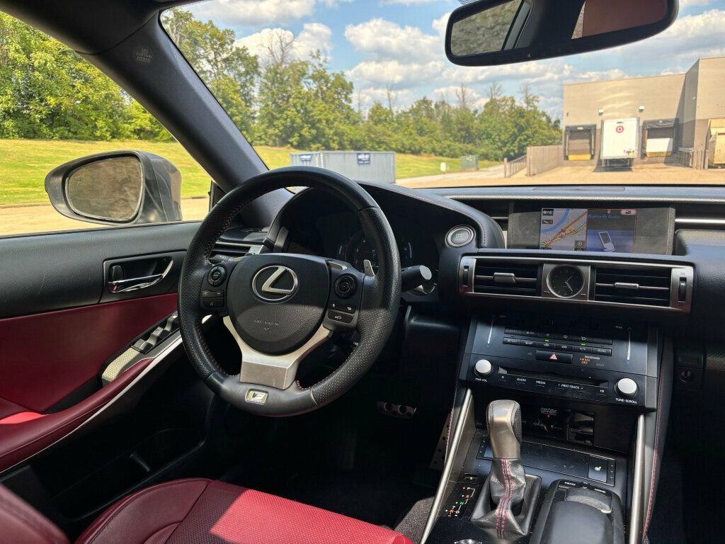 2014 Lexus IS 350 photo 14