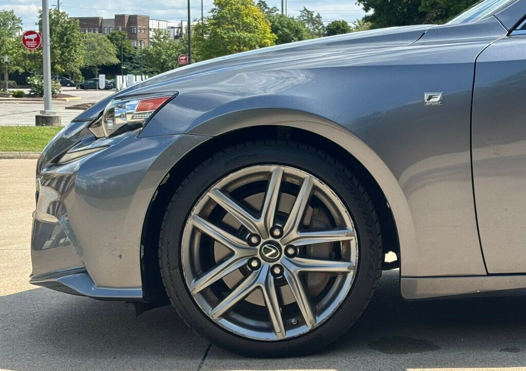 2014 Lexus IS 350 photo 27