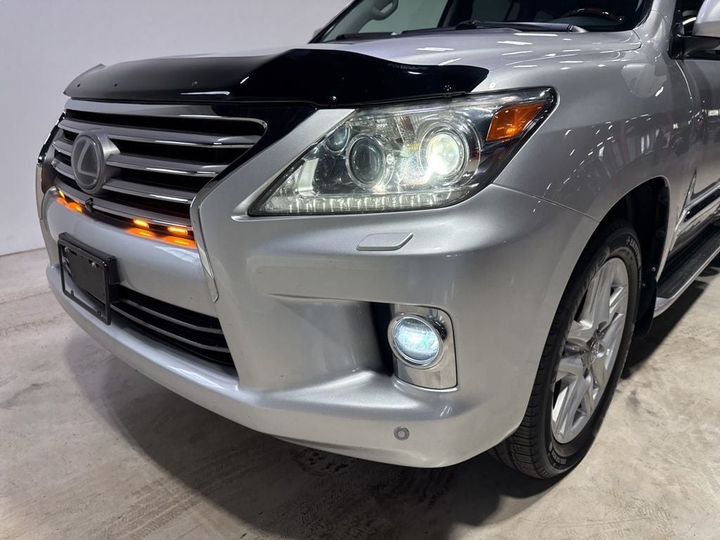 2014 Lexus LX 570 4WD 4dr - 23019933 - 9
