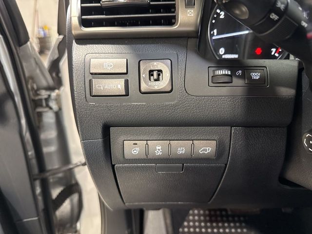 2014 Lexus LX 570 4WD 4dr - 23019933 - 19