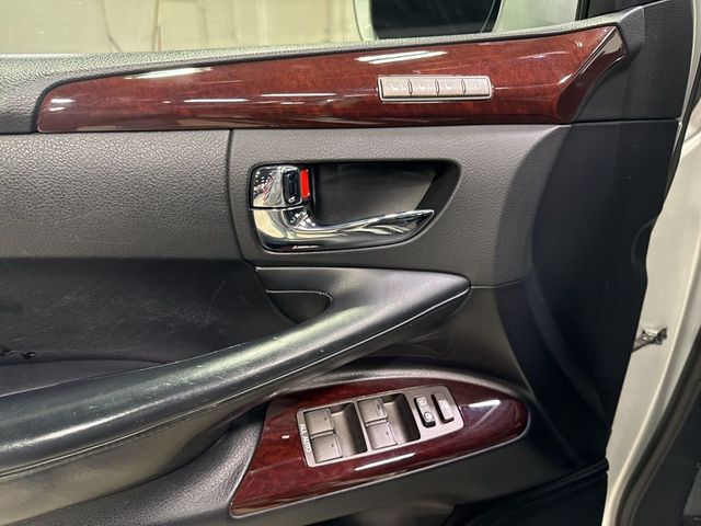 2014 Lexus LX 570 4WD 4dr - 23019933 - 39
