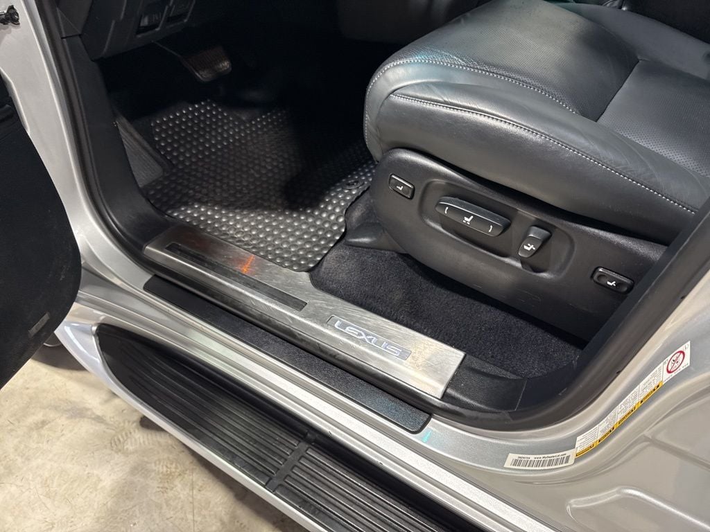 2014 Lexus LX 570 4WD 4dr - 23019933 - 40