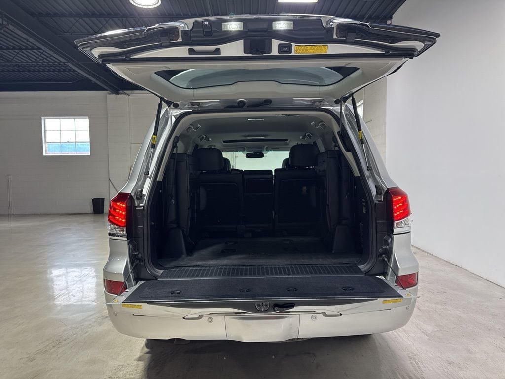 2014 Lexus LX 570 4WD 4dr - 23019933 - 51