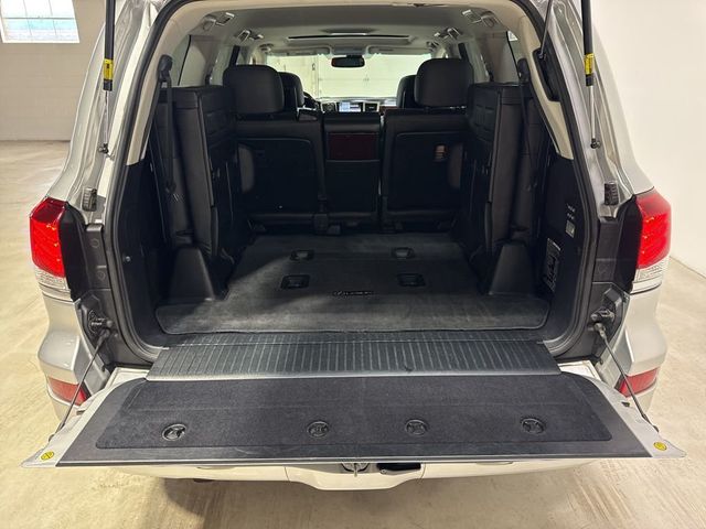 2014 Lexus LX 570 4WD 4dr - 23019933 - 52