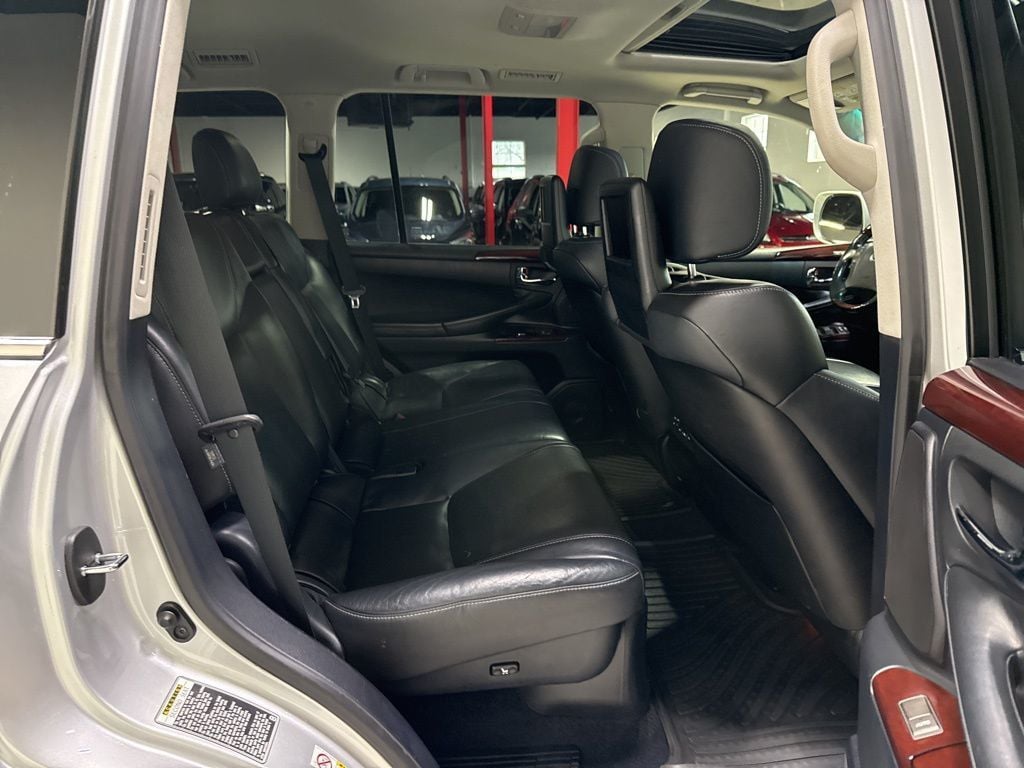 2014 Lexus LX 570 4WD 4dr - 23019933 - 59