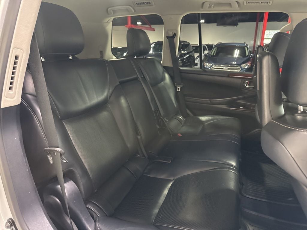 2014 Lexus LX 570 4WD 4dr - 23019933 - 61
