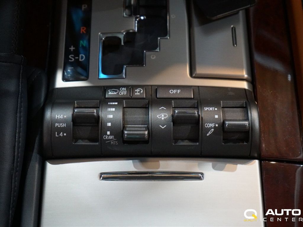 2014 Lexus LX 570 4WD 4dr - 23097402 - 16