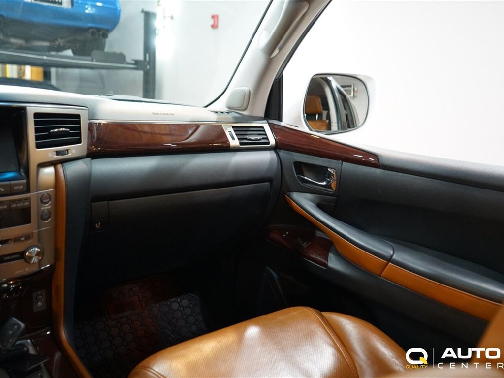 2014 Lexus LX 570 4WD 4dr - 23097402 - 19