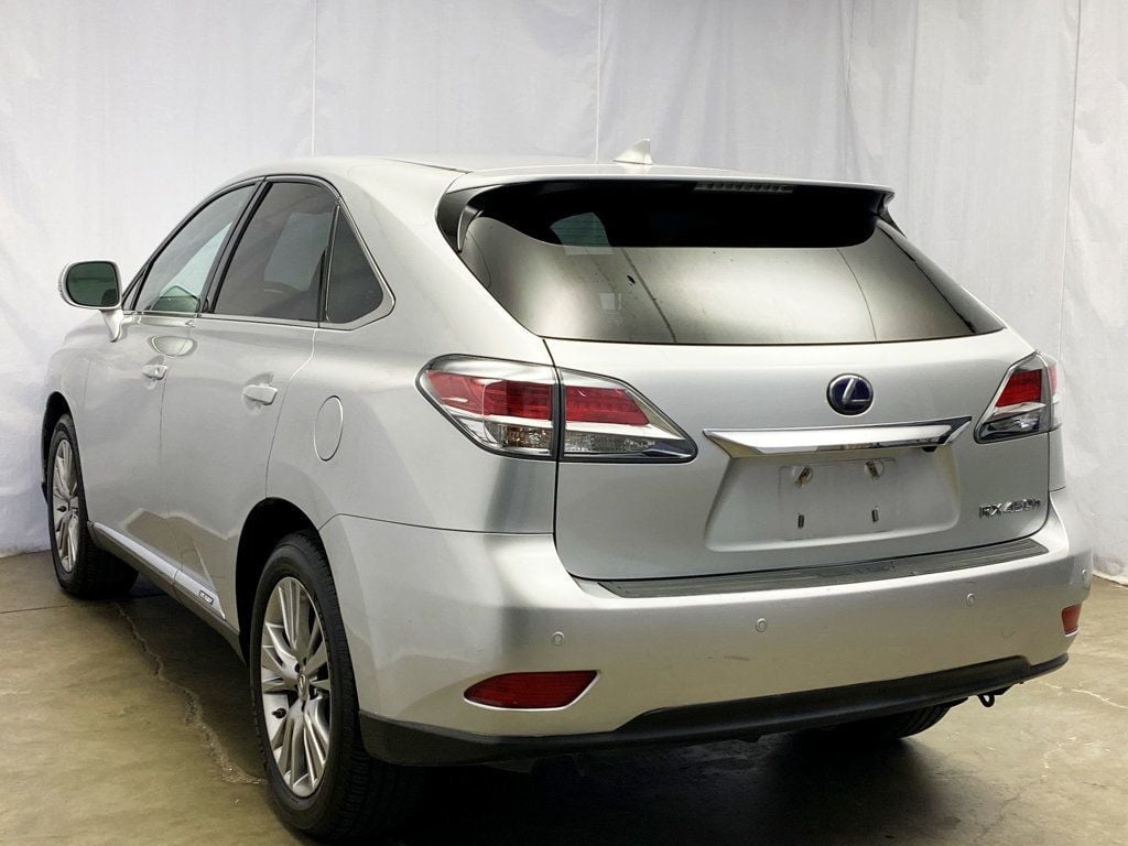 2014 Lexus RX 450h photo 3