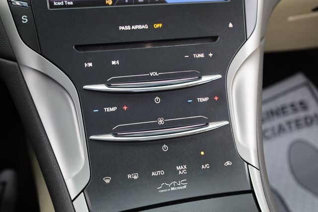 2014 Lincoln MKZ 4dr Sedan AWD - 22939521 - 33